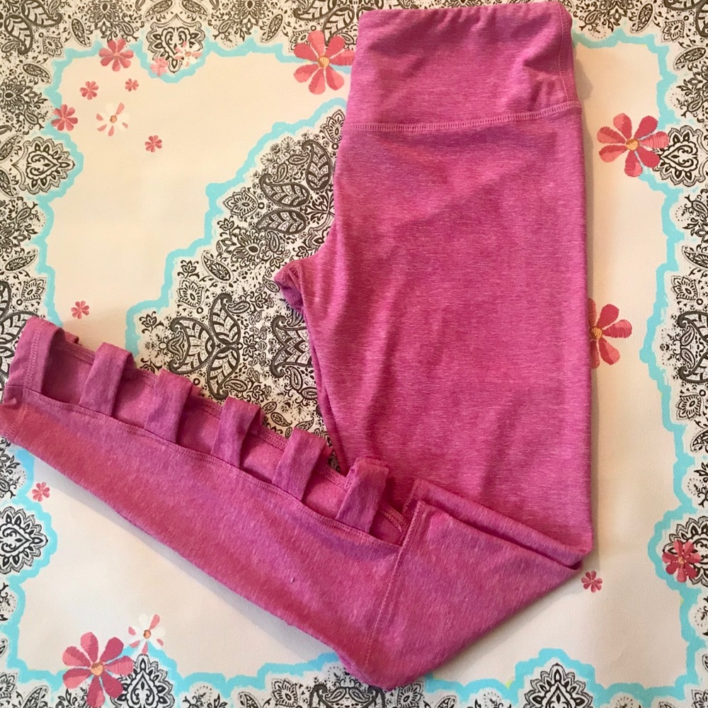 Active/yoga pants🤘🏻